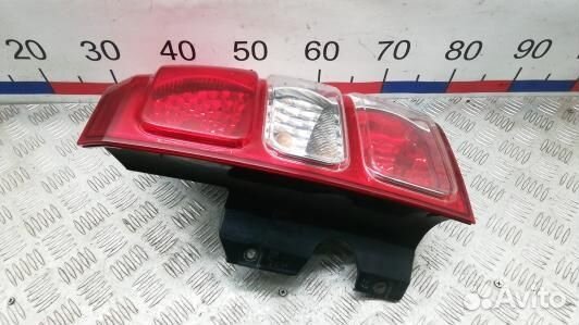 Фонарь задний правый suzuki grand vitara 2 (CEA33M