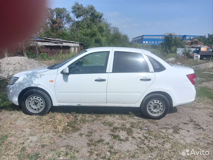LADA Granta 1.6 МТ, 2014, 271 000 км