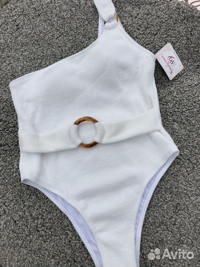 Вязаный купальник