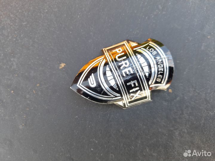 Шильдик велосипеда pure Fix (США)