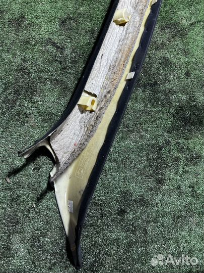 Обшивка стойки передняя правая BMW X5 E53 рест 4.4