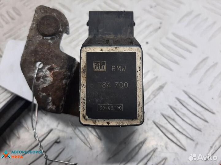 Датчик дорожного просвета BMW 5 E60/E61 рест. 2010