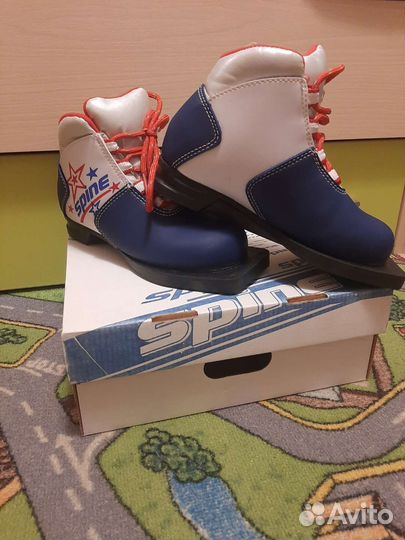 Лыжные ботинки детские 31