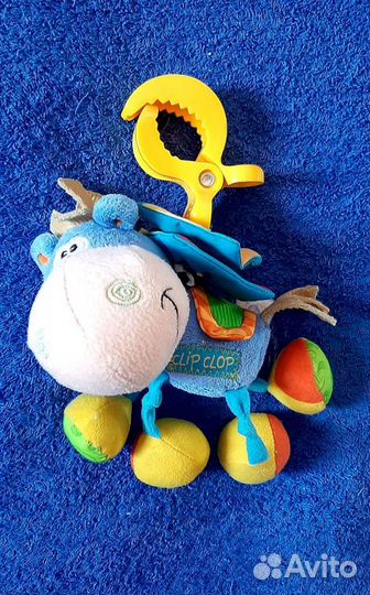 Игрушки развивающие, вешаются на кроватку, коляску