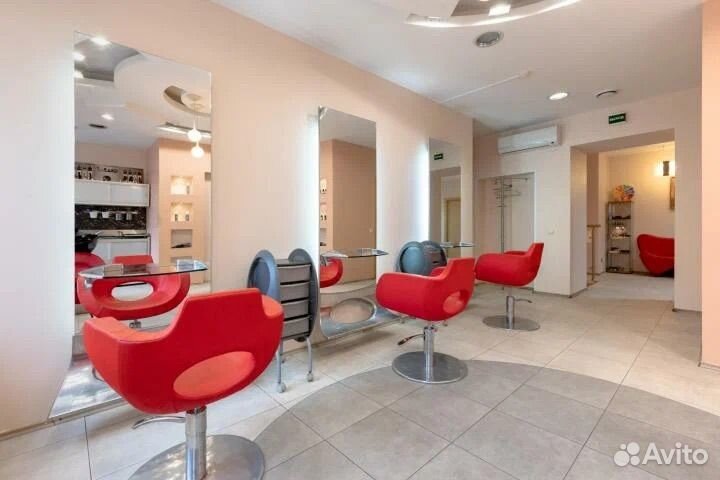 Администратор салона красоты