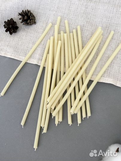 Свечи восковые белые