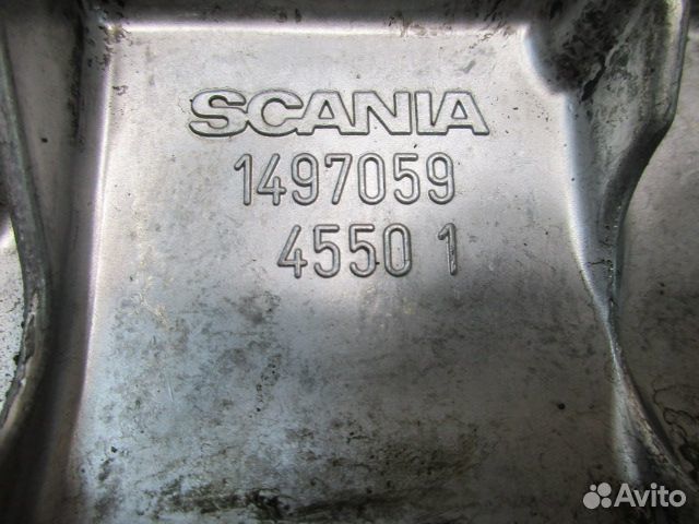 Крышка блока цилиндров Scania P,G,R series