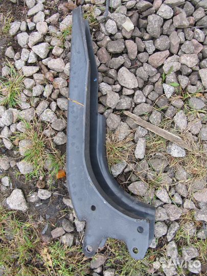 Кронштейн замка кабины Scania P,G,R series