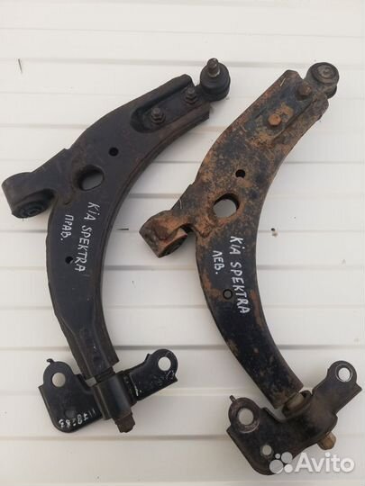 Рычаги передние Kia Spectra