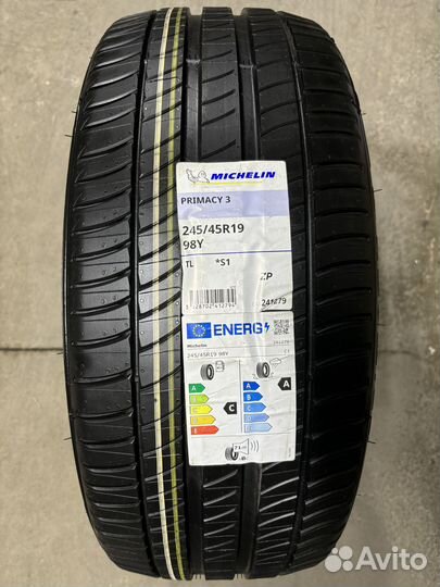 Michelin Primacy 3 ZP 245/45 R19 и 275/40 R19 101Y