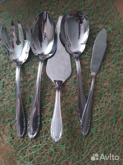 Столовые приборы новые