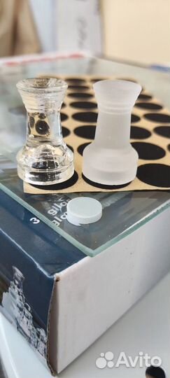 Новые. Шахматы стеклянные