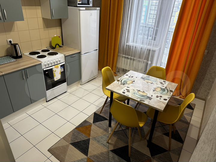 1-к. квартира, 36 м², 8/8 эт.