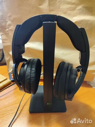 Беспроводные наушники sony