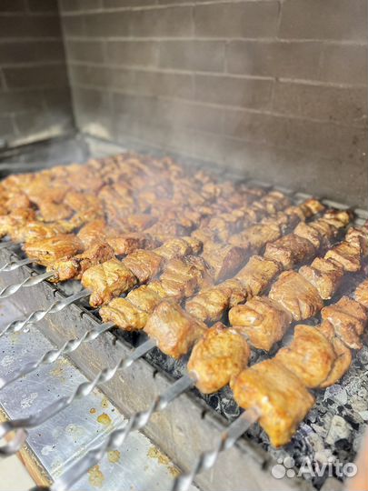 Шашлык, Люля-кебаб, Запечённые овощи, Шаурма и др