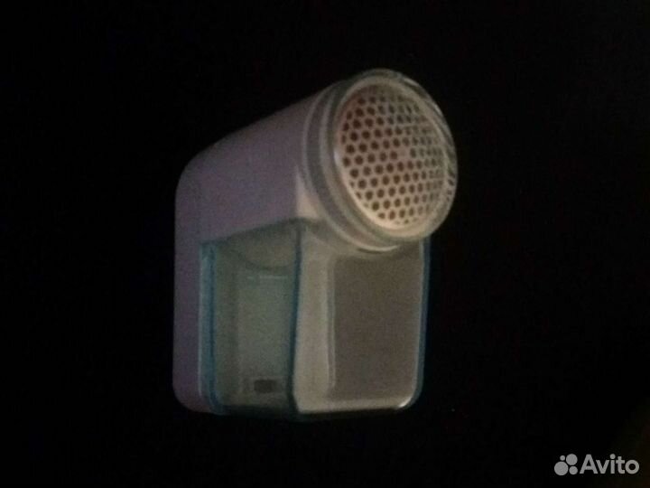 Машинка для удаления катышков