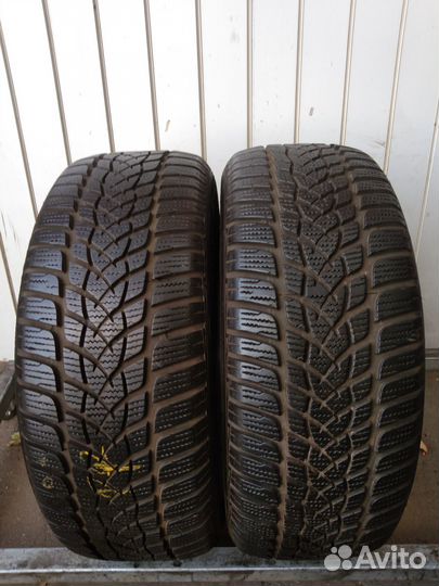 Goodyear UltraGrip Performance 2 225/50 R17 98V