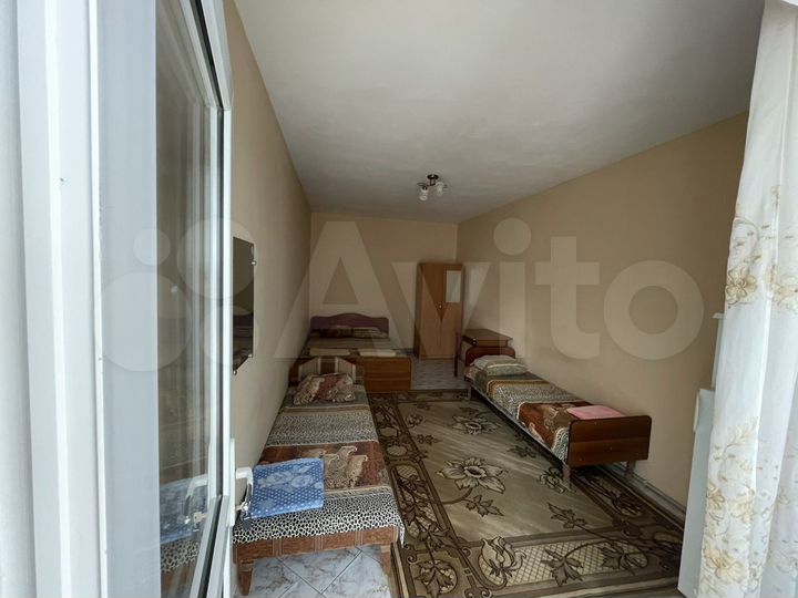 Комната 12 м² в 1-к., 1/1 эт.