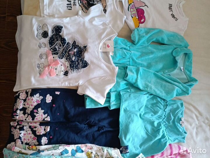 Большой пакет одежды для девочки