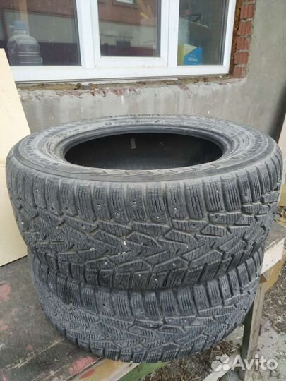 Nokian Tyres Hakkapeliitta 7 215/60 R16
