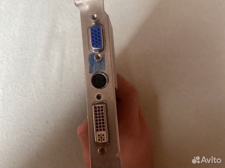 Видеокарта 256 мб