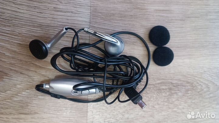 Наушники - гарнитура