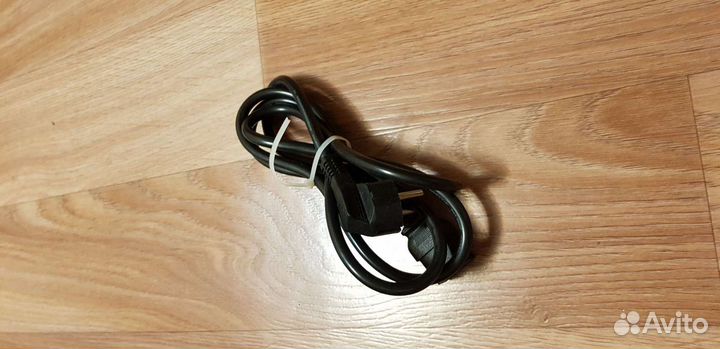 Источник бесперебойного питания Challenger