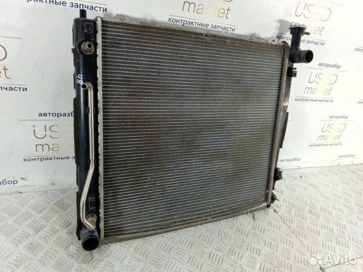 Радиатор охлаждения Kia Sorento XM 2.2 D4HB 2011