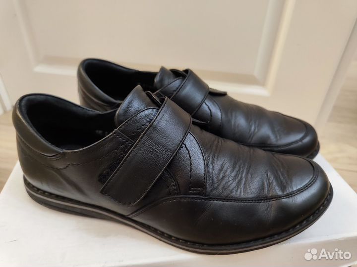 Туфли для мальчика (два вида)
