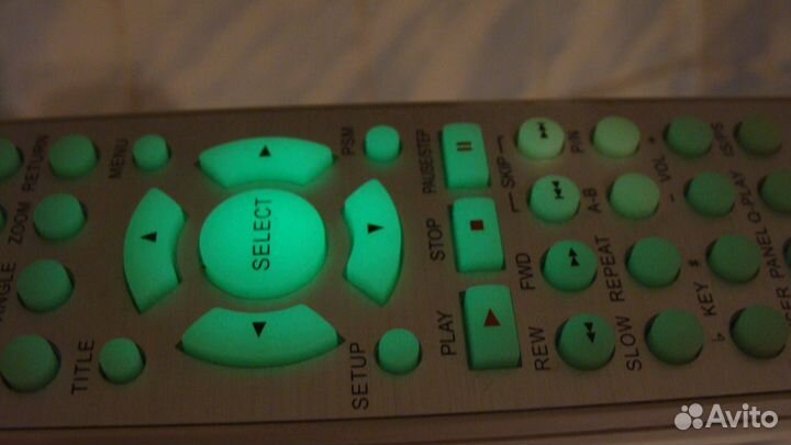 DVD Player (светится пульт)