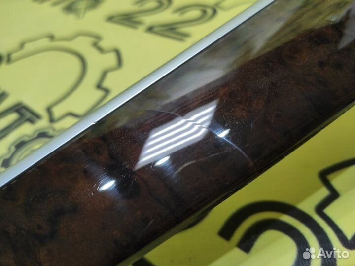 Декоративная накладка на дверь передняя правая Bmw