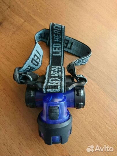 Фонарь налобный