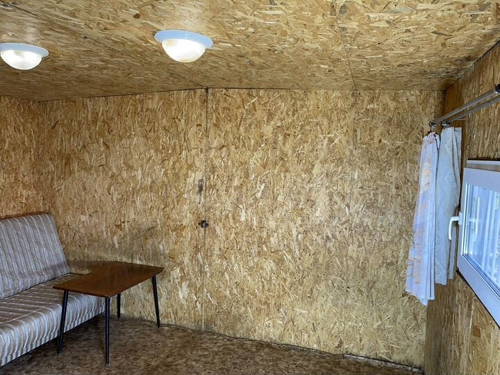 Дом 20 м² на участке 1 сот.