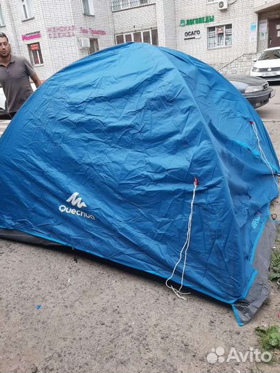 Палатка трёхместная Quechua Arpenaz 3 Plus