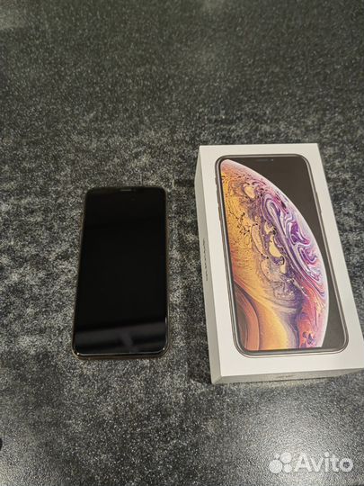 iPhone Xs, 64 ГБ