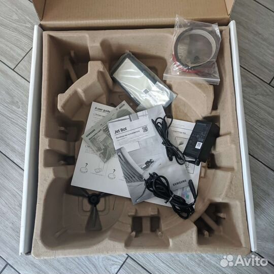 Робот пылесос Samsung Jet Bot