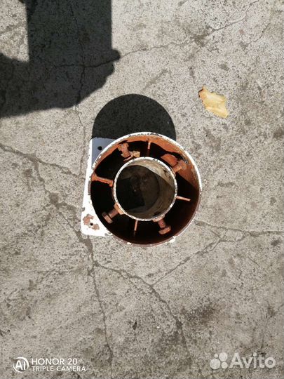 Подставка под елку