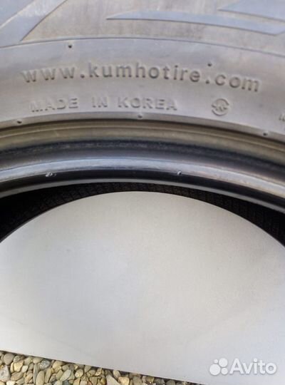 Kumho Crugen Premium KL33 235/55 R19 101