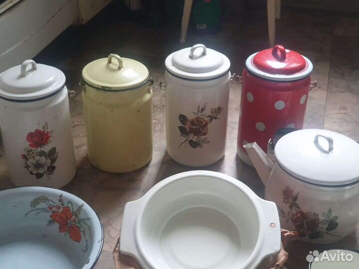 Эмалированная посуда из СССР, сковорода,много