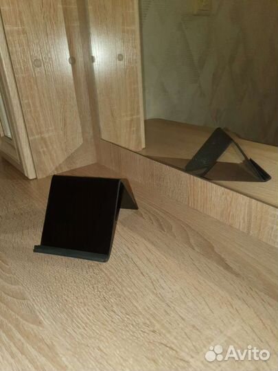 Подставка для смартфрна / планшета