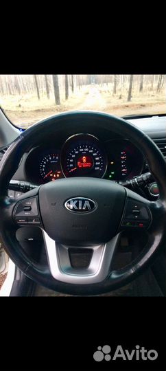 Kia Rio 1.6 AT, 2013, 130 000 км