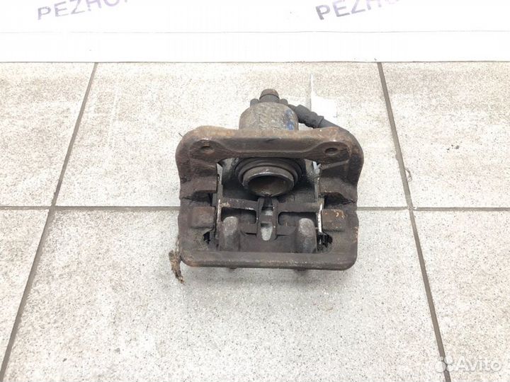 Суппорт тормозной задний левый Honda Accord