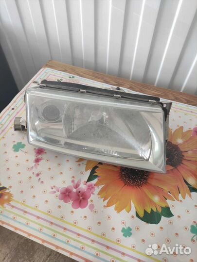 Фара Octavia tour