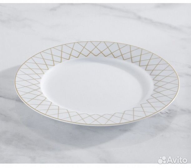 Обеденный сервиз