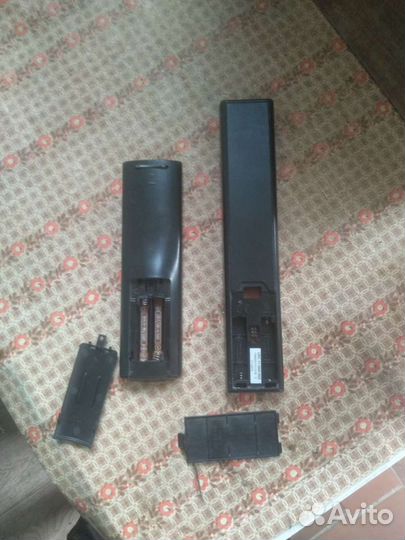 Два пульта LG200руб и ONE forall400руб