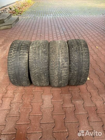Continental ContiWinterViking 2 245/50 R18