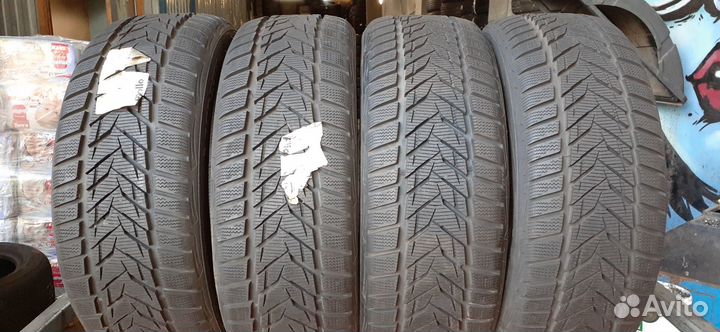 Vredestein Wintrac Xtreme S 225/45 R19