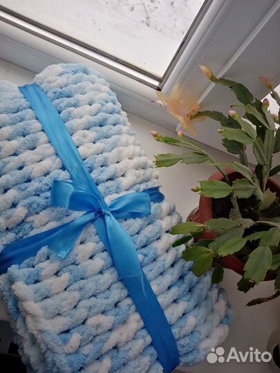 Плед детский вязаный ручная работа