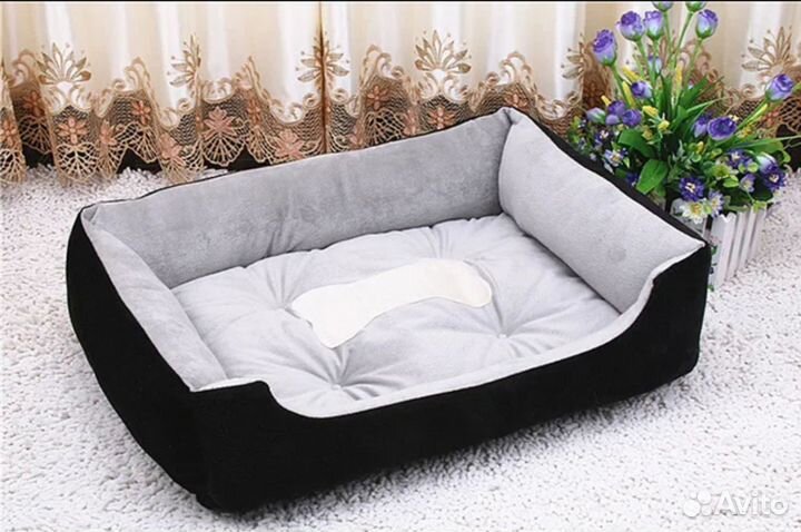 Лежанка для кошек и собак квадратная