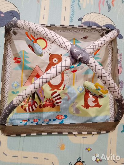 Развивающий коврик-манеж